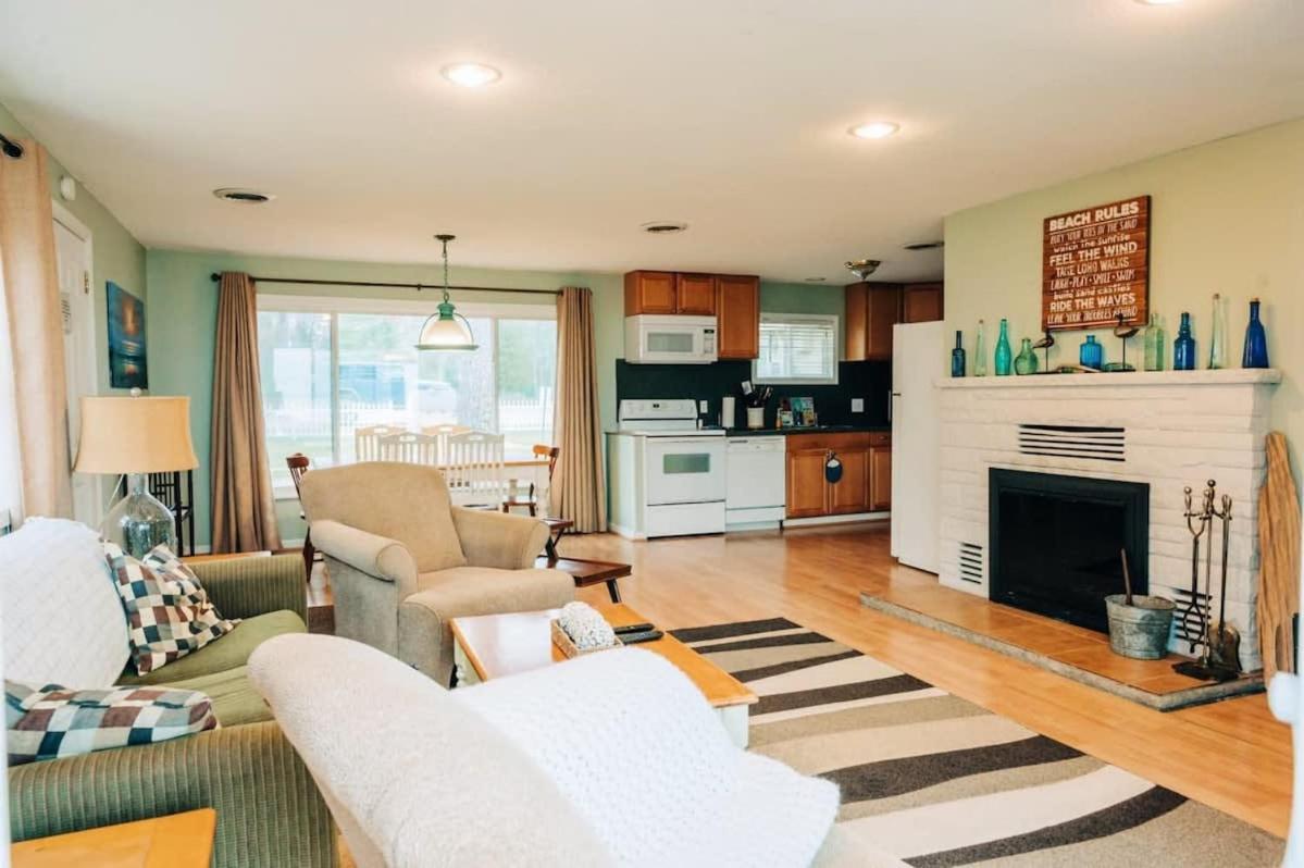 Beach Club Of Oscoda - The Lakeshore Cottage المظهر الخارجي الصورة